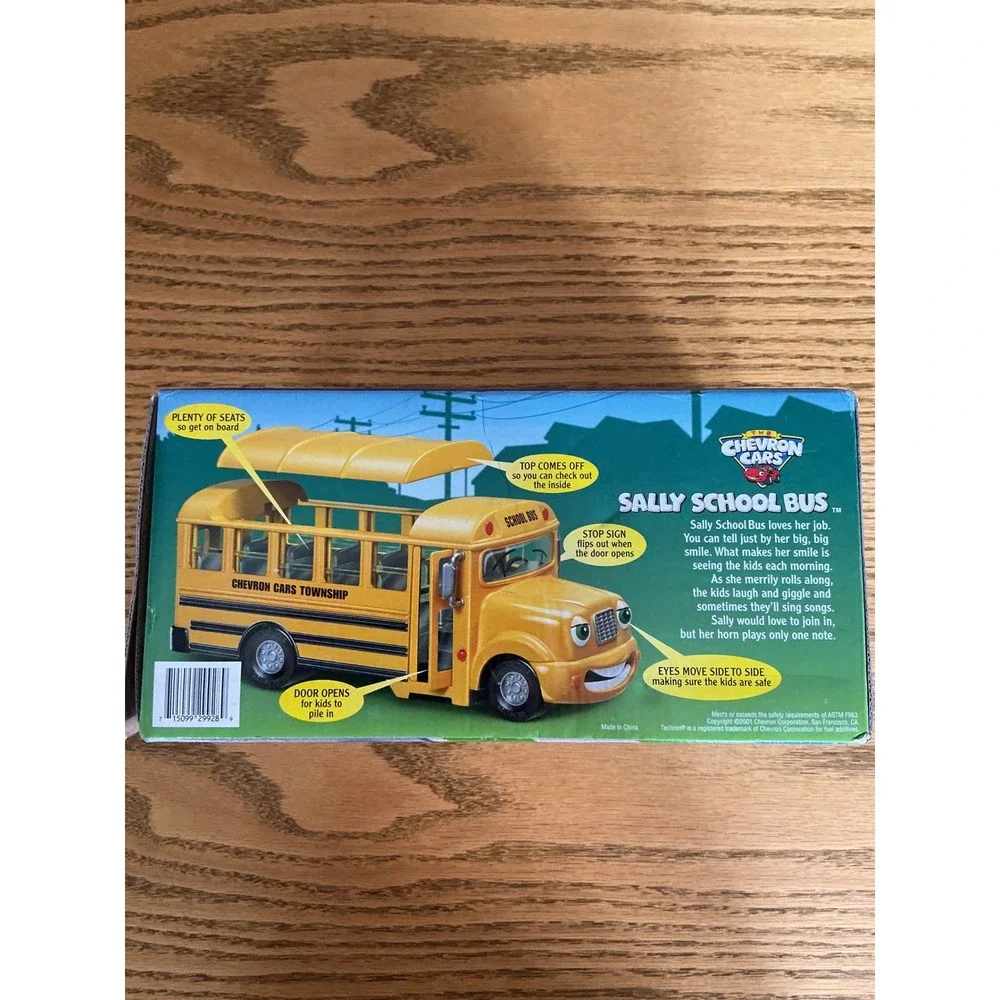 Chevron Cars Sally School Bus Yellow Toy Vehicle Moving Eyes Removable Top 2001